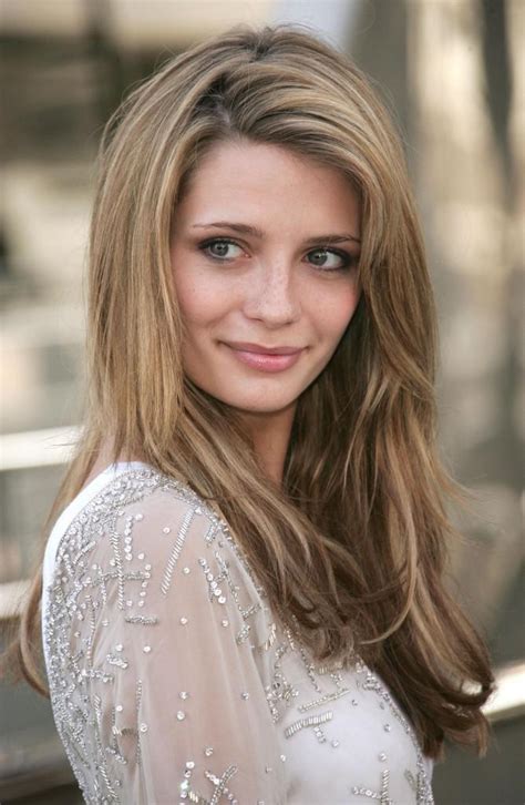 Mischa Barton 52 Interesting Facts About The Actress List Useless