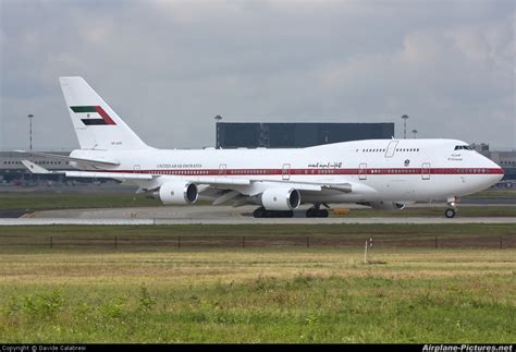 A6 Uae United Arab Emirates Government Boeing 747 400 At Milan