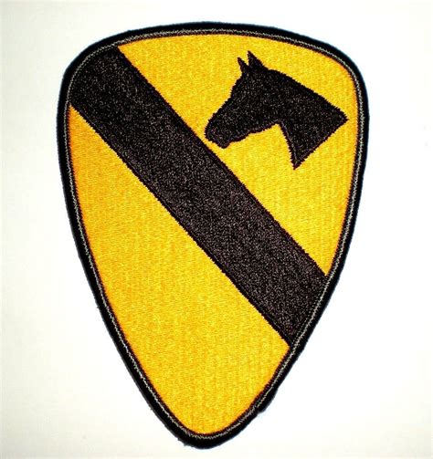 Us Army 1st Cavalry Division Full Shoulder Embroidered Unit Patch 2