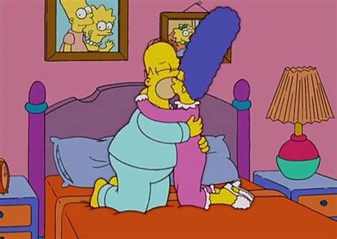 The Simpsons Los Simsons Homer And Marge Friday Im In Love Simpsons Art Matt Groening Lisa