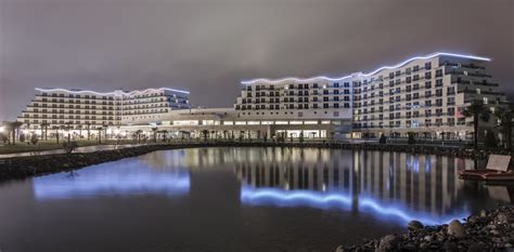 Комплекс зданий и сооружений гостиничный комплекс Azimut Hotel Resort