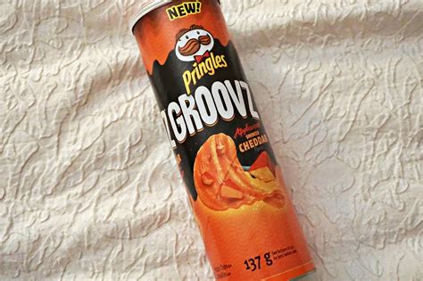Snack Attack Canada Pringles Groovz Applewood Smoked Cheddar