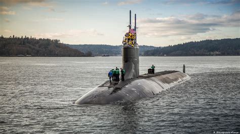 Us Couple Sentenced For Plot To Sell Submarine Secrets Dw 11102022