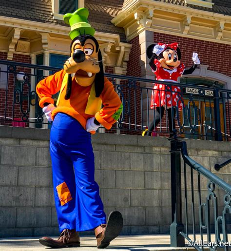 2021 Dlr Disneyland Reopening Goofy Pluto Mickey And Minnie 3 Allearsnet