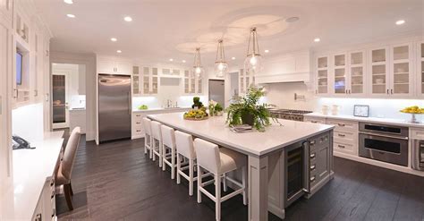 A Cooks Dream 10 Luxurious Home Kitchens Leverage