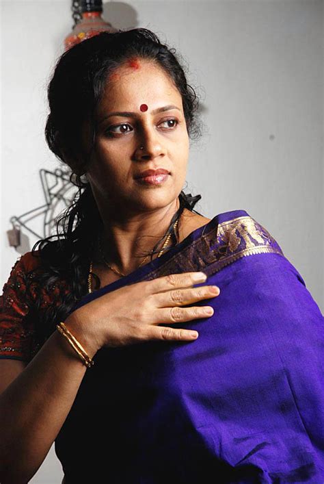 Lakshmi Ramakrishnan South Old Mallu Aunty Latest Picsphotos Telugu