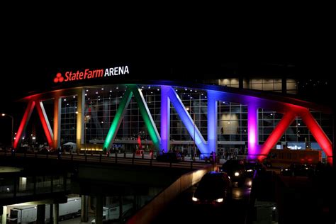 The hawks compete in the national basketball association (nba) as a member of the league's eastern conference southeast division. NBA Atlanta Hawks' Arena to Serve as 2020 Early Voting ...