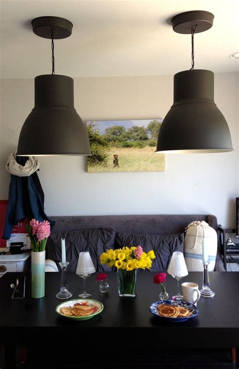 The 11yo's room was nearly ready and we needed to get the storage boxes and lighting sorted out before he could move back in. DINNERS IN PACIFICA | Wonen, Interieur