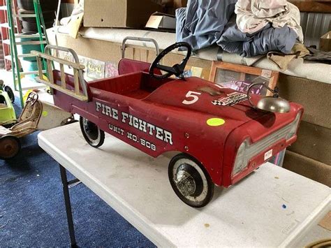 Vintage Metal Fire Fighter Unit No 508 Pedal Car Currie Auction Service