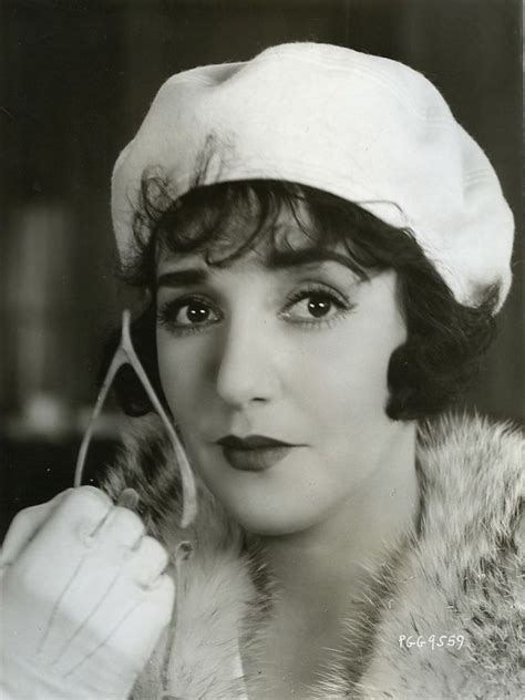 beautiful photos of bebe daniels in the 1920s and 30s ~ vintage everyday