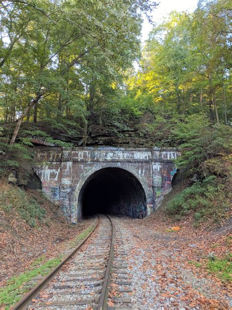 Bridgehunter.com | CSX - Tunnelton Tunnel