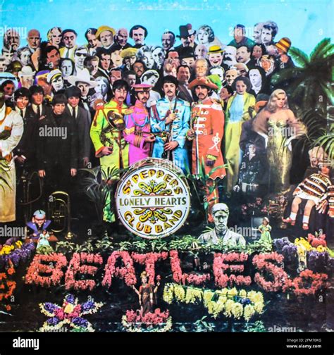 Sgt Peppers Lonely Hearts Club Band 24 X 24 Poster Album Cover The