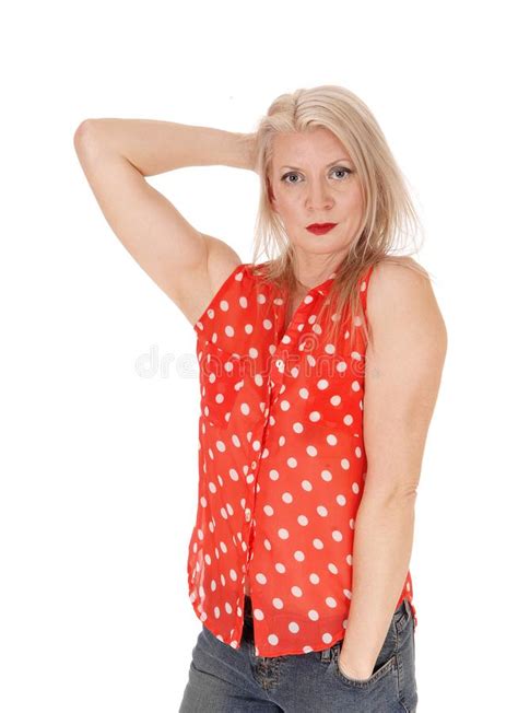 Mädchen mit offener Bluse stockbild Bild von boobs