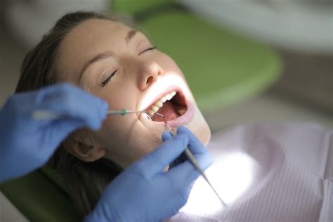 how can dentists help you cure loose teeth d dental