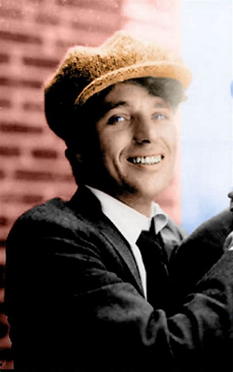 Interesting Colorized Photos Of Charlie Chaplin In The S S