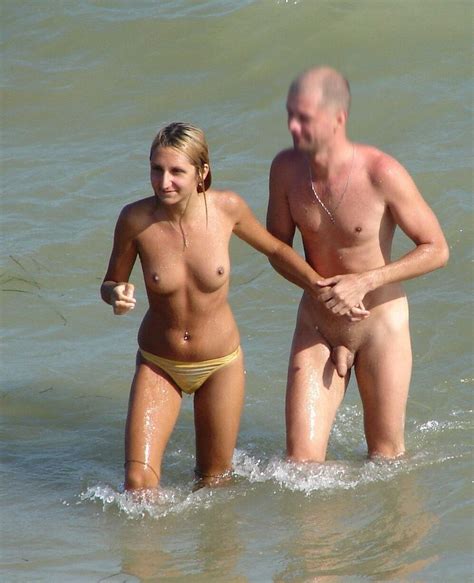 2057520613 In Gallery Cfnm Beach Couples Picture 9