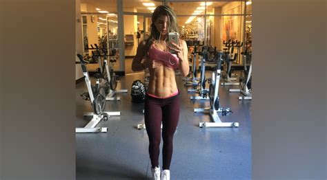 The 50 Best Female Fitness Influencers On Instagram Muscle And Fitness