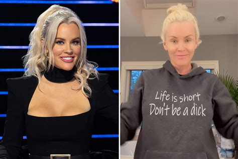 Masked Singer Judge Jenny Mccarthy Looks Unrecognizable Without Makeup As She Shows Fans Her