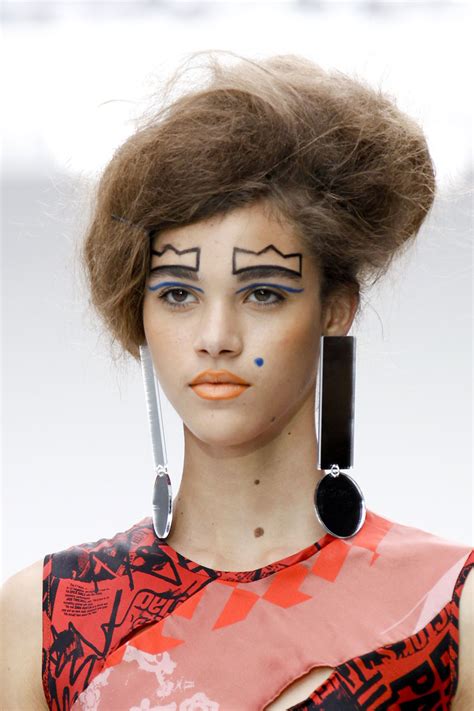 London Fashion Week Spring Craziest Makeup Of The Week Stylecaster