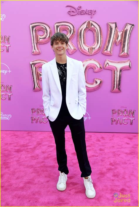 Full Sized Photo Of Disney Channel Stars Attend Prom Pact Premiere 53