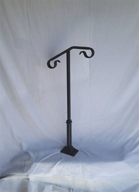 Single Post Ornamental Hand Rail 1 Or 2 Step Railing For Stairs Steel