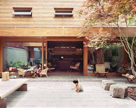 These Courtyards Bring Indooroutdoor Living To 10 Modern Homes Dwell