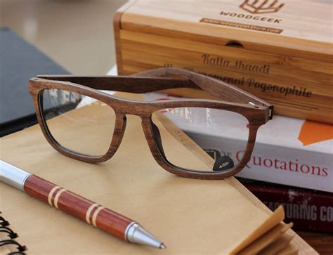Get These Cool Wooden Eyeglasses Showcased At Lakme Fashion Week Woodgeekstore