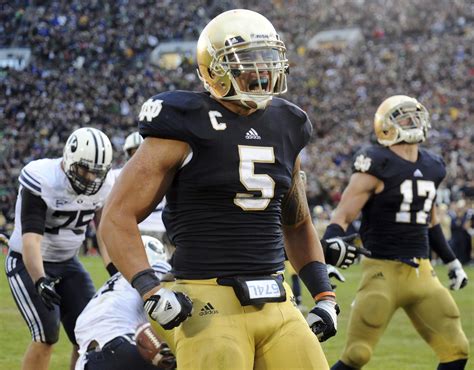 With tenor, maker of gif keyboard, add popular notre dame football animated gifs to your conversations. 48+ Notre Dame HD Wallpapers Football on WallpaperSafari
