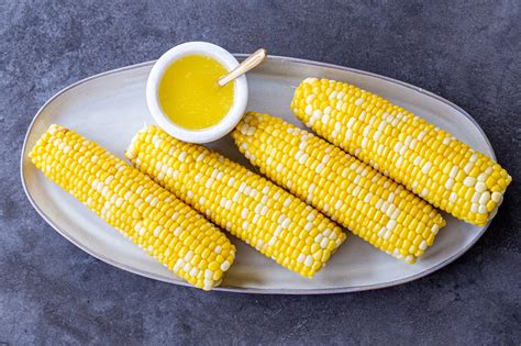 How To Boil Corn On The Cob Ultimate Guide Momsdish