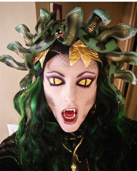 Pin By Teresa Clairmont On Halloween Medusa Halloween Costume Halloween Makeup Diy Medusa