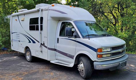 2002 Chevrolet Trail Lite B Plus Rvs And Campers Northville Michigan