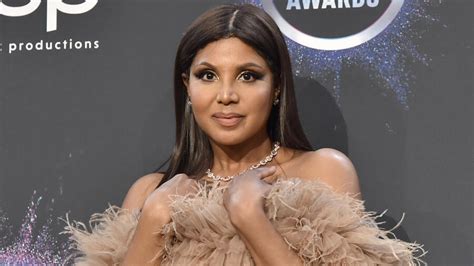 Toni Braxton Shows Off Her Incredibly Toned Body In Red Hot Bikini Iheart