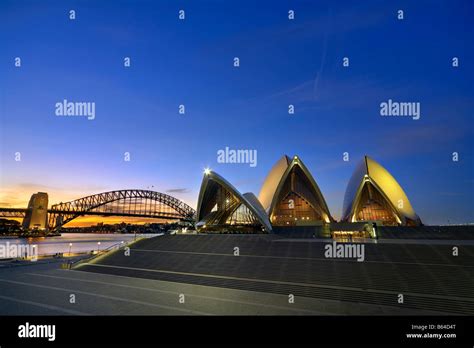 Sydney Opera House With Sydney Harbour Bridge Stock Photo Alamy