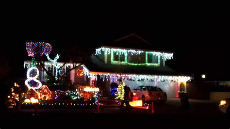 Synchronized House Christmas Lights With Music Youtube