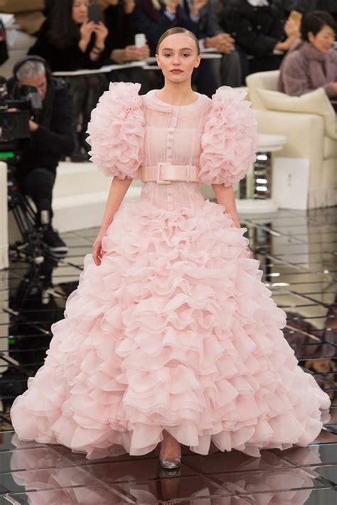 The Most Stunning Gowns From Paris Haute Couture Week Elle Canada