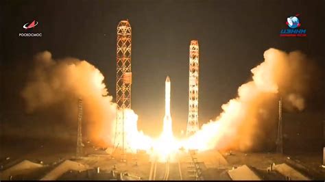 Russian Proton Rocket Launches Powerful Yamal 601 Satellite Into Orbit