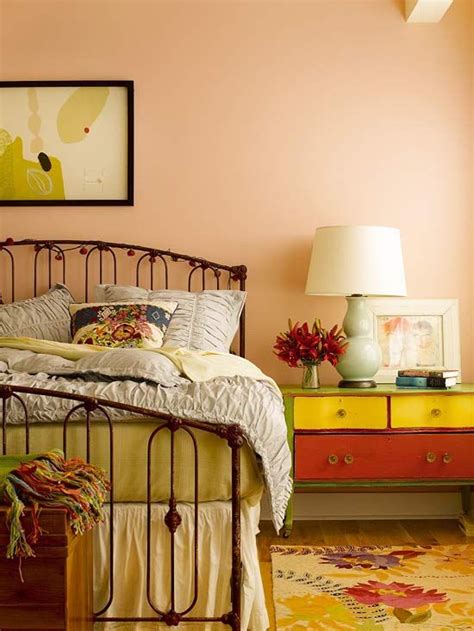 Decorating With Color Expert Tips Bedroom Vintage Peach Bedroom