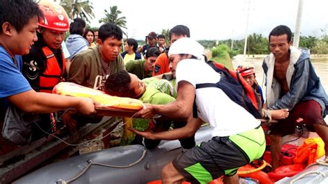 Rain Triggers Floods Landslides In Southern Philippines 20 Dead 13