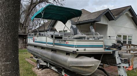 Sun Tracker Fishin Barge 21 1995 For Sale For 11500 Boats From