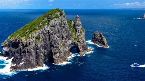 Bay Of Islands Day Tour Hole In The Rock Cruise Greatsights