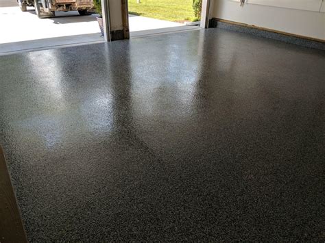 Shiny Garage Floor Flooring Tips