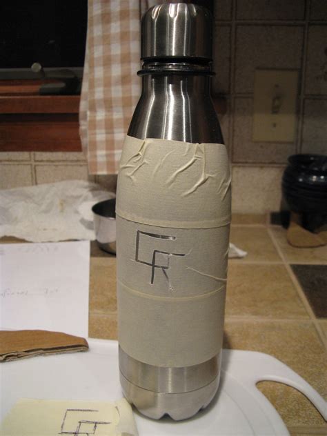 6 plastic bottles of 1 liter filled with water 60 grams of copper sulphate 6 copper metal strips ($3.95 each on unitednuclear.com) 60 grams of zinc sulphate 6 zinc metal strips ($3.95 each on. I etched a custom design into a steel bottle with salt water and a 9V battery. : DIY
