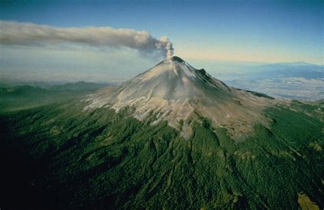 El Volcán Popocatépetl El Gigante Mexicano — Mega Cosmos