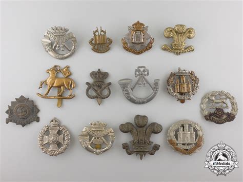 Fourteen First And Second War British Cap Badges