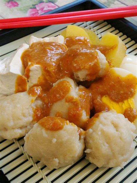 Pengulenan sebaiknya agak lama agar rasanya renyah. Resep Dimsum Ikan Tengirii - Resep Masakan Pepes Ikan Tenggiri - Gudang Resep Masakan - Banyak ...