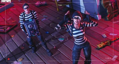 New Rapscallion Outfit And Jailbird Gear Available Now Fortnite