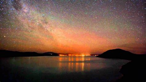 Southern Night Sky And Lake Tekapo Youtube