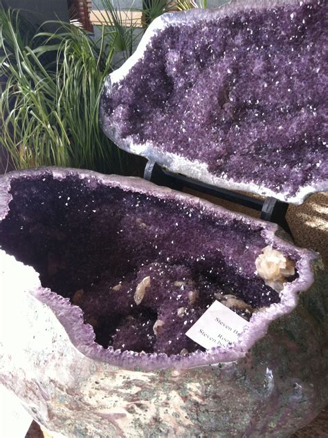 Amethyst Geode You Might Be Able To Make A Bathtub Out Of This Might