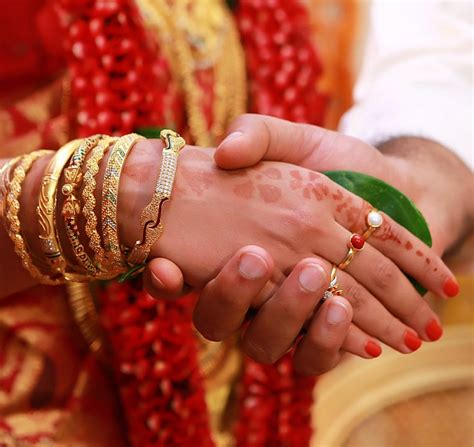 Kerala best hindu wedding save the date 2019 arjun archana sharon shyam photography +91 999 5395 666 www.storiesbysharonshyam.com. No more lavish Malayali weddings? - Rediff.com India News