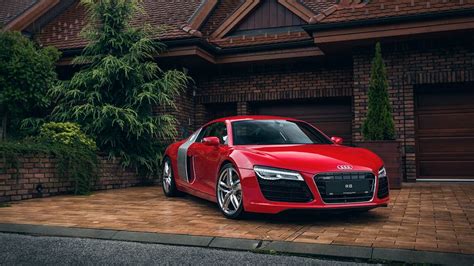 Download Wallpaper 1366x768 Audi R8 Red Front View Tablet Laptop Hd